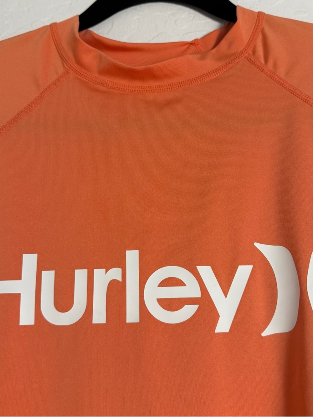 Hurley Women's UPF 50+ Rash Guard Shirt Sz 1X Orange Athletic Water Activities - Picture 7 of 9